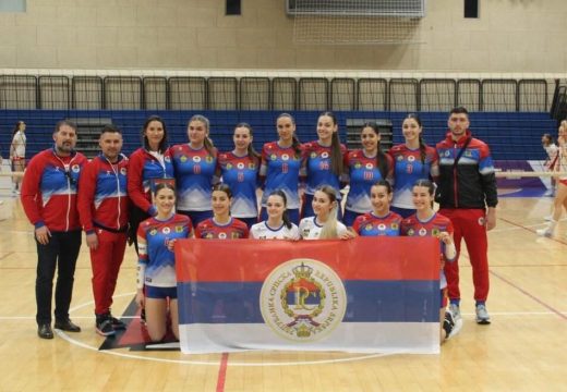 Odbojka: Gimnazijalke iz Gradiške ostavile srce na terenu za Republiku Srpsku (Foto)
