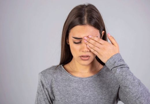 Kada se obratiti doktoru: Pet znakova da vam slabi vid