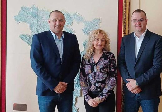 Podrška biciklističkom spektaklu: Čelni ljudi trke “Beograd Banjaluka” na sastanku u Ministarstvu porodice, omladine i sporta RS