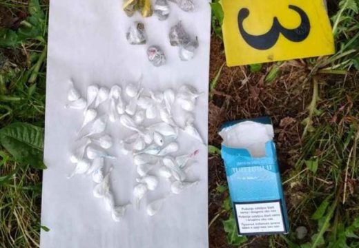 Policija: Zvorničanka uhapšena zbog 94 paketića droge (Foto)