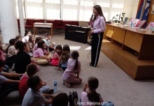 U Narodnoj biblioteci “Filip Višnjić”:  Predstavljeno pet knjiga za djecu  Jelene Kojović Tepić