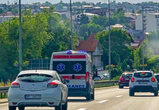 Trenutak nepažnje: Dijete (4) upalo u kazan sa gulašom