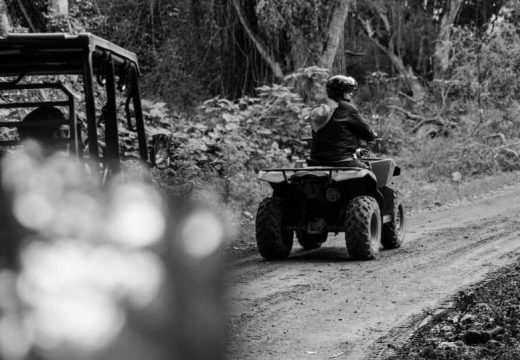 Nesreća: Pri prevrtanju kvada na Kozari poginula jedna osoba