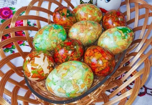 Magične šare na prirodan način: Kako do najljepših mermernih jaja iz lukovine