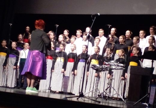 Prvi takmičarski dan: 23. Horski festival „Majske muzičke svečanosti“ (Foto)