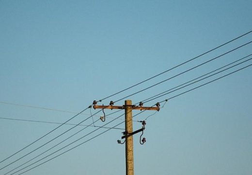 Radovi na elektromreži: Sutra bez struje 750 potrošača u dijelu Vlasenice i Šekovića
