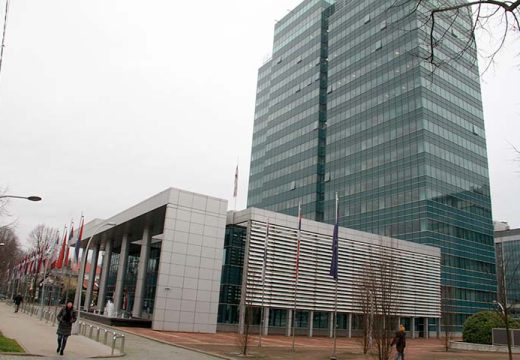 Vlada priznala: Minimalac napunio budžet, ali ne i džepove građana