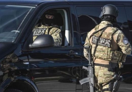 Uhapsila ih SIPA: Otkriven identitet oca i sina koji su krili plantažu marihuane