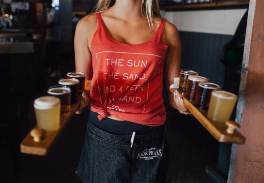 Policija: Konobarica u Gradišci potrošila novac pa rekla da je opljačkana