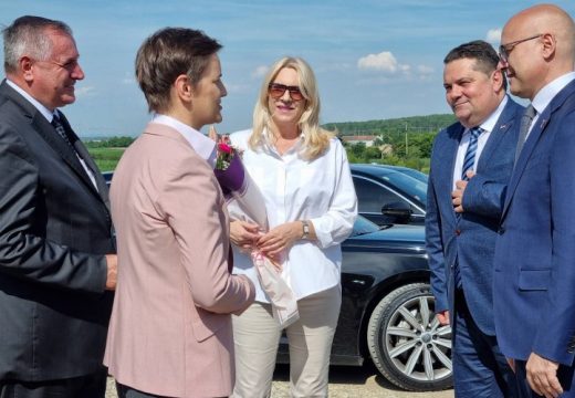 Susret delegacija na graničnom prelazu Rača: Mjesto koje nikada neće razdvojiti bratski narod