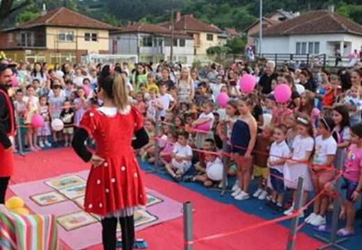 Rogatica: Najmlađa baka – četrdesetdvogodišnja Svjetlana Ćebić