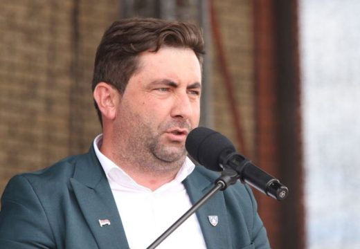 Ljubiša Petrović na otvaranju džamije: “Ko sruši Božiju kuću ne može se nadati dobru”