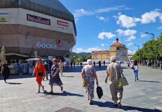 Danas sunčano i vruće: Krajem dana mogući pljuskovi sa grmljavinom