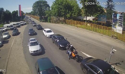 AMS RS: Gužve na ulazu i izlazu iz zemlje