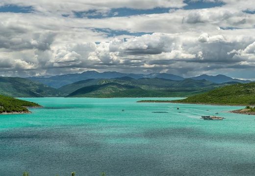 Još jedna tragedija: Pronađeno beživotno tijelo mladića u Bilećkom jezeru