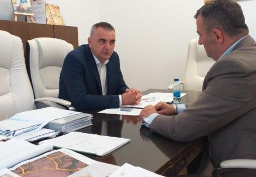 Minić: Zahtjevi opštine Vlasenica školski primjer dobre saradnje sa republičkim vlastima (Video)