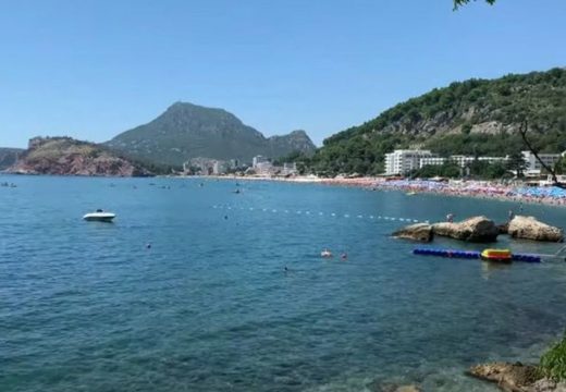 Cijene u Crnoj Gori: Kapućino i sok 10 KM