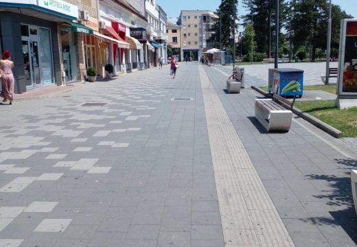 Kako preživjeti na tropskim vrelinama?:  Svako se protiv vrućine bori na svoj način (Foto)