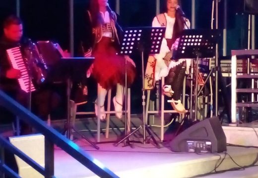 Veče etno muzike:  Ljeto u znaku pjesme i igre
