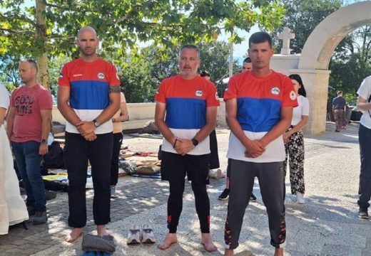 Pokloničko putovanje: Trojica prijatelja iz Srpca za 13 dana pješke stigli do Ostroga