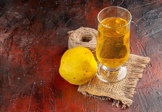 PRIRODNI ELISKIR: Kako poboljšati zdravlje sokom od dunje