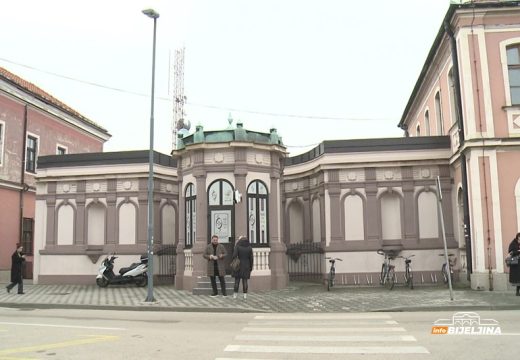 Bijeljina dobila novu galeriju i suvenirnicu: U ponudi originalne ikone i ručno rađeni suveniri (Foto)