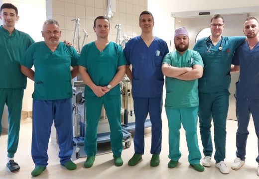 Sveti Vračevi:  U bijeljinskoj bolnici  izvedene dvije operacije ugradnje reverzne proteze ramena