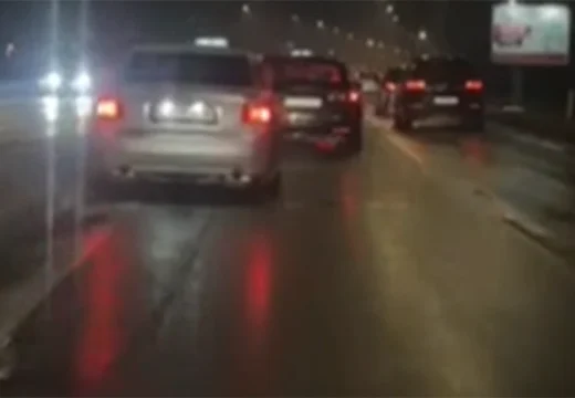 Opasna vožnja u Banjaluci: “Dvije saobraćajke je mogao napraviti” (Video)