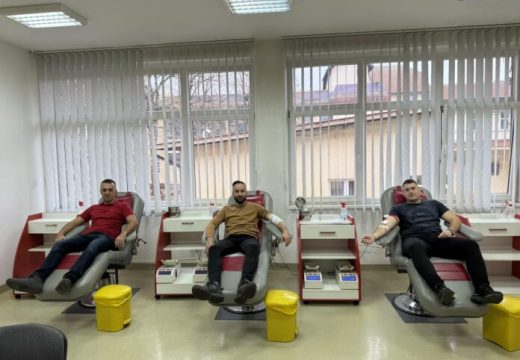 Bijeljina: Zaposleni Centra za socijalni rad darivali krv