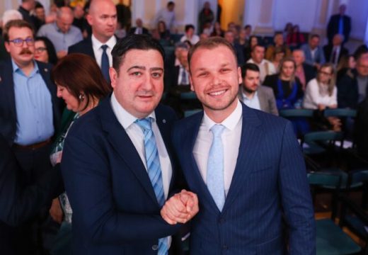 Marković čestitao Stanivukoviću i zahvalio Borenoviću: PDP ostaje posvećen napretku Republike Srpske (Foto)