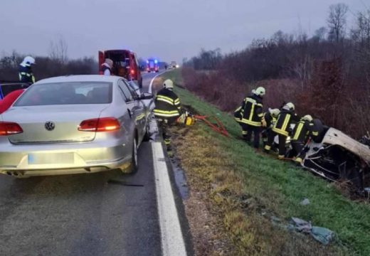 Potrebna krv ocu i sinu: Hitan apel za pomoć povrijeđenima u tragediji kod Brčkog u kojoj su poginuli sestra i dva brata