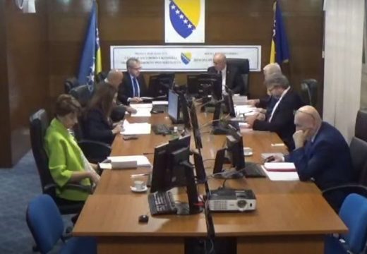 BiH: CIK kaznio Stanivukovića, PDP i HDZ