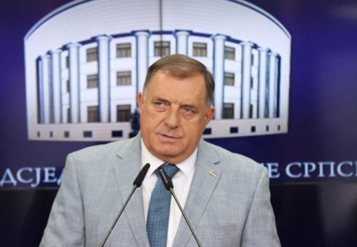 Beograd: Dodik uspješno operisan, smješten na intenzivnu