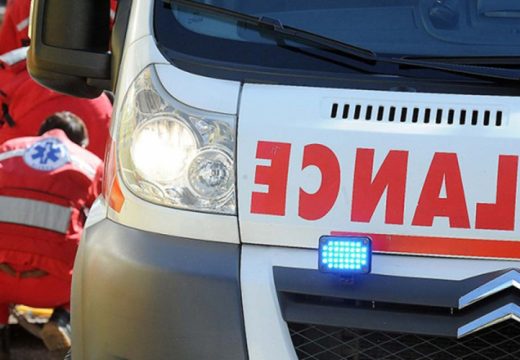 Incident se dogodio na času hemije: Poznato kakvu kiselinu je popila učenica iz Obrenovca