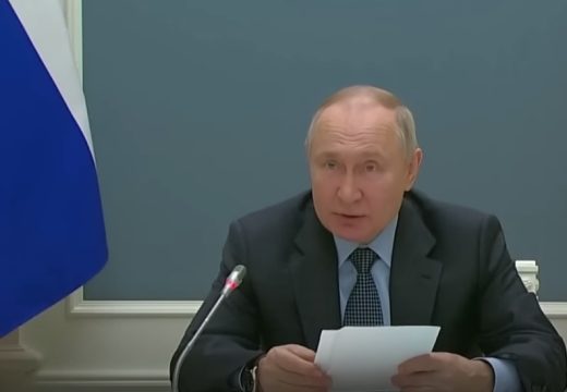 Oči čitavog svijeta uprte u njega: Putin na konferenciji dugoj četiri sata odgovarao na 50 pitanja