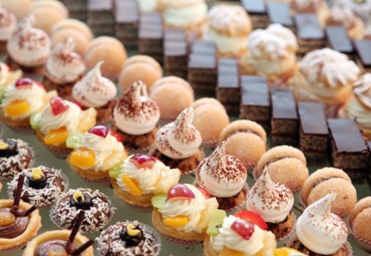 Riječ struke: Povremeno uživanje u slatkišima manje šteti srcu nego potpuno izbjegavanje šećera