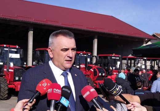 Minić: Gradska uprava Bijeljine duguje podsticaje za pšenicu, a kritikuje Vladu Srpske