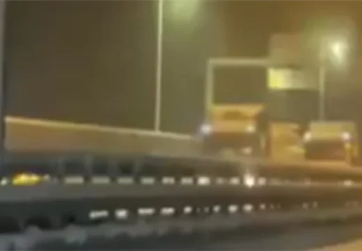 Saobraćaj obustavljen: Šleper se popriječio na auto-putu u BiH (Video)