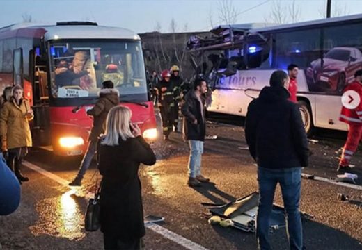 Nesreća: Oglasila se policija o sudaru autobusa u Srbiji (Foto)