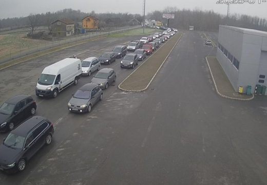 Vozači, oprez: Duge kolone vozila na izlazu iz BiH ka Hrvatskoj