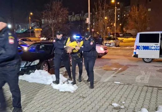 Uhapšeni zbog umiješanosti u ubistvo Dele: Sjenica i Grujić sprovedeni u Okružno javno tužilaštvo (Video)