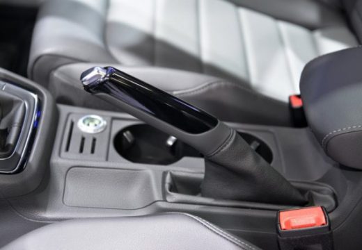 Evo savjeta: Šta učiniti kad se zamrzne ručna kočnica?