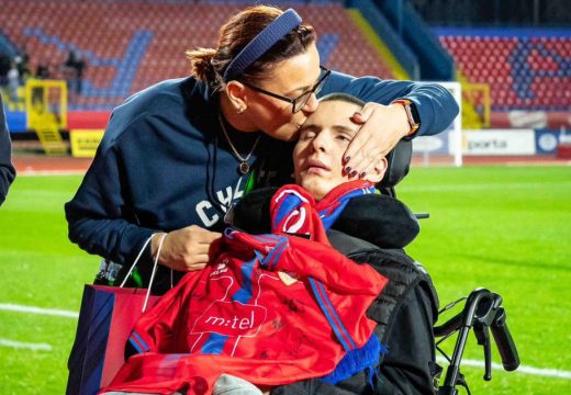 Vremena je malo: Pomozimo Sergeju pozivom na 1402