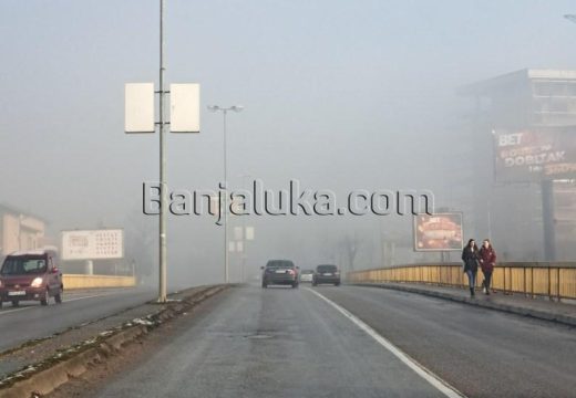 Mokri kolovozi, magla smanjuje vidljivst: Stanje na putevima u BiH jutros izgleda ovako