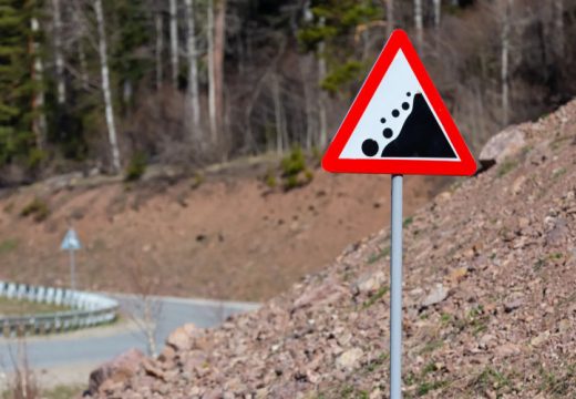 AMS RS: Učestali odroni, vozači oprez