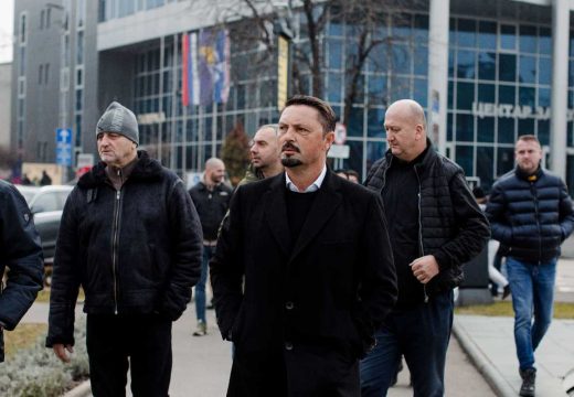 Slavenko Ristić podržao protest: Pedagozi i učitelji zaslužuju poštovanje u društvu