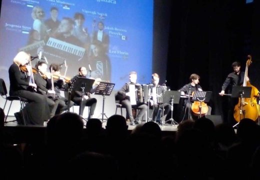 Magija harmonike i gudača:  Solistički koncert viruoza na harmonici Đorđa Perića