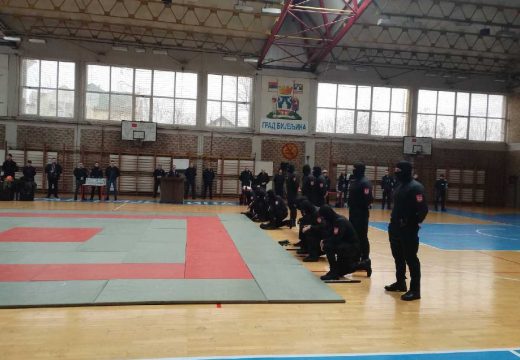 Bijeljina: Promovisana Srednja škola unutrašnjih poslova