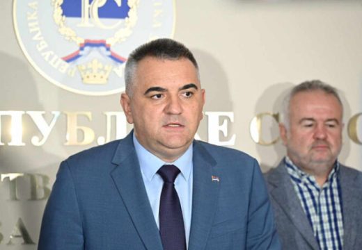 Minić: Vlada u četvrtak usvaja povećanje cijena drvno-šumskih sortimenata