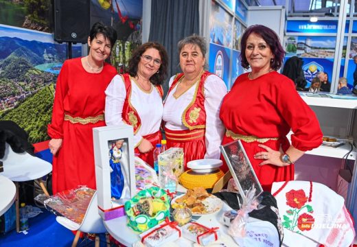 Udruženje “Žena” iz Janje na Sajmu u Beogradu: Predstavile bogatstvo gastronomije i ručnih radova